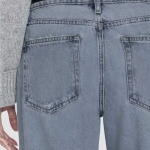 Banana Republic Slouchy Straight Jean, SZ 28L